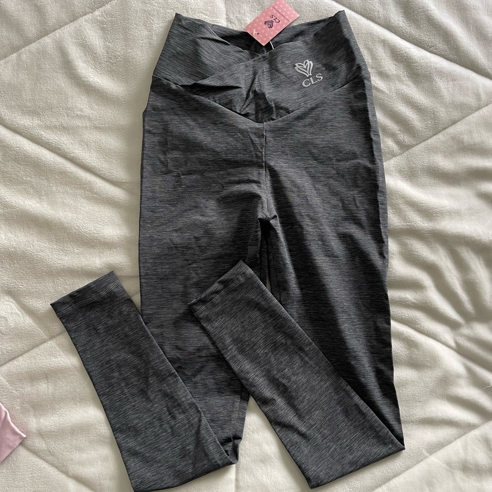 CLS leggings